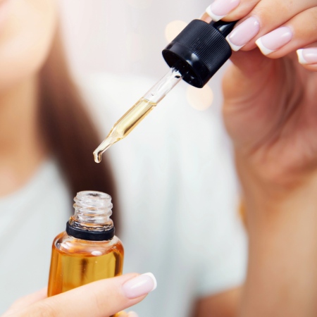 Jojobový olej na vlasy